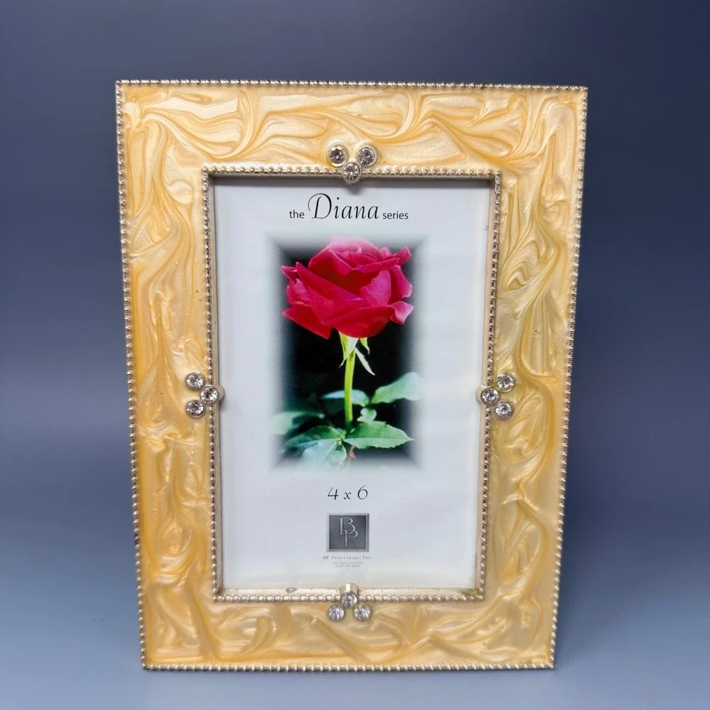 BP Industries Diana Series 4x6 Picture Frame Gold Swirl Enamel Rhinestone